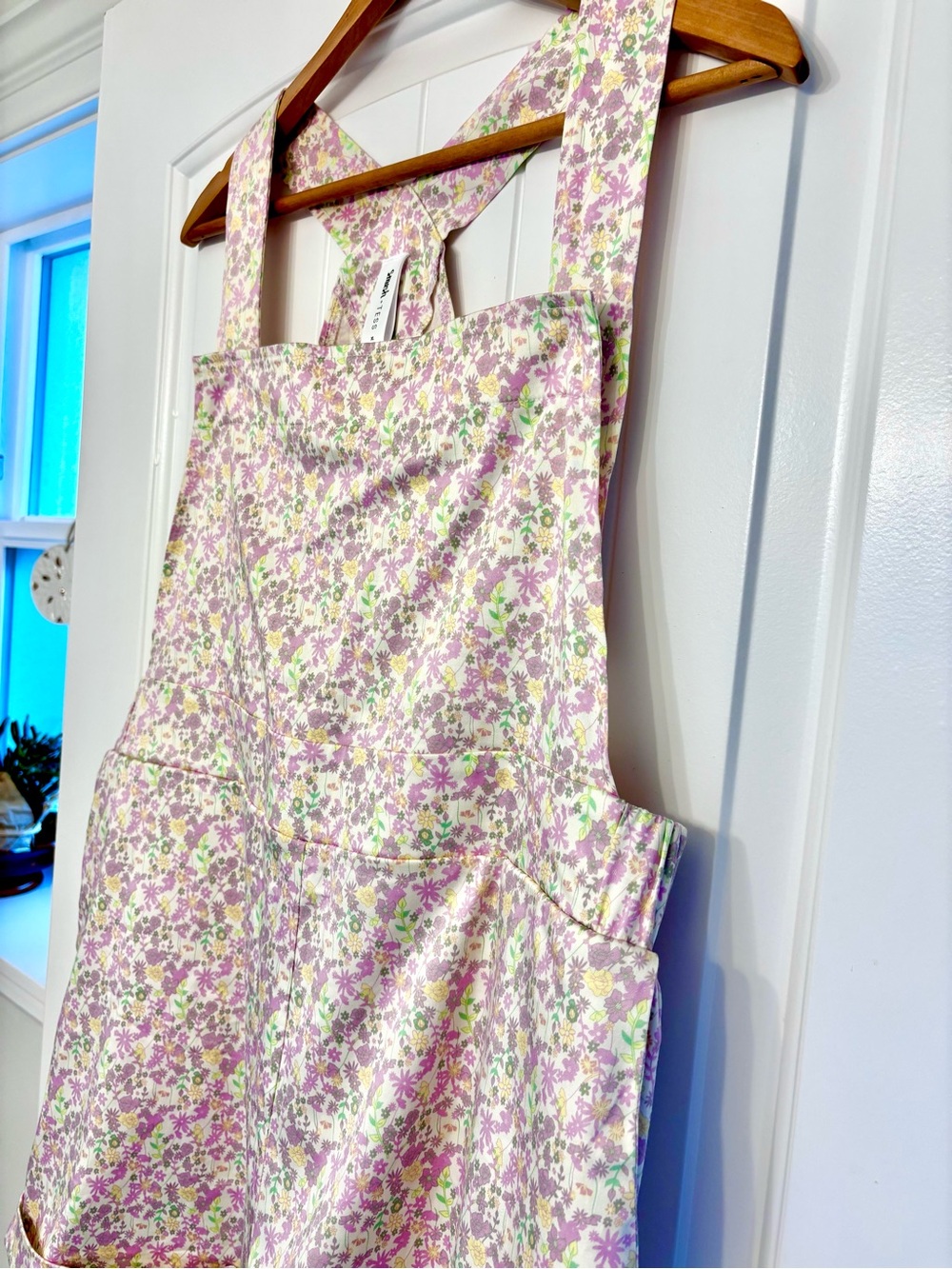 Smash + Tess Floral Overall Shorts | Size XL - Picture 3 of 6